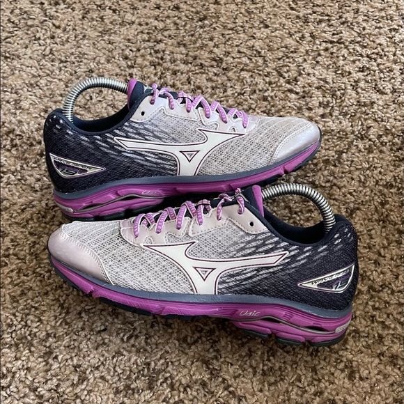 Mizuno Wave Rider 19 Running Shoes Women’s Size 8 - Picture 3 of 7